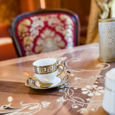 Luxury - Lener Express كامبو دي تْرينْسْ